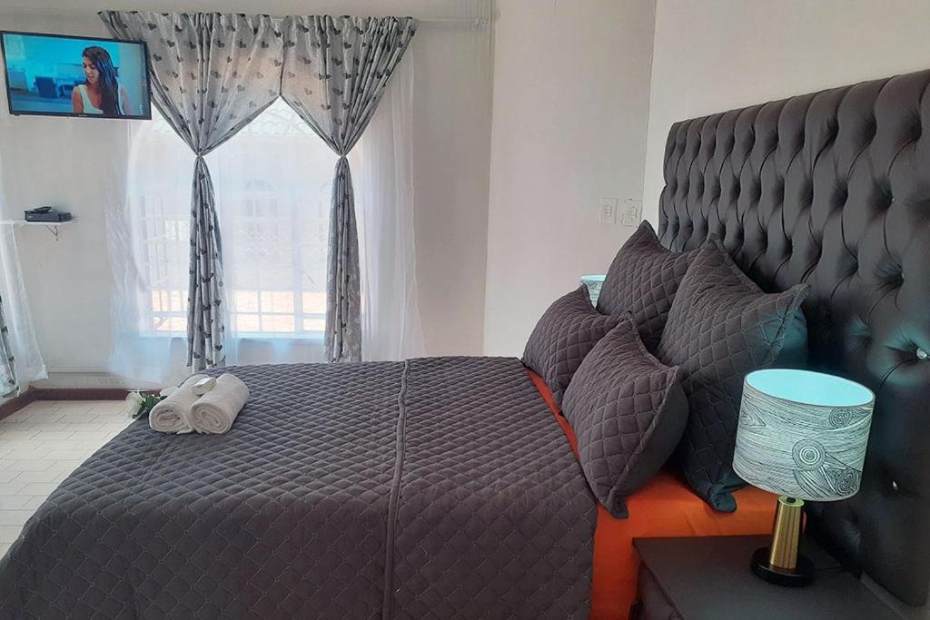 Queens Palace Pretoria-Noord Chambre photo
